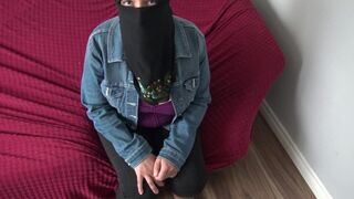 SYRIAN REFUGEE OPENS HER PUSSY AND ASSHOLE FOR GERMAN GRANDPA